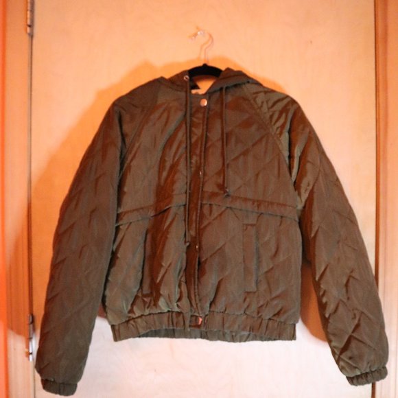 Angel Kiss Army Green Puffer Jacket With Hoodie - Picture 1 of 6